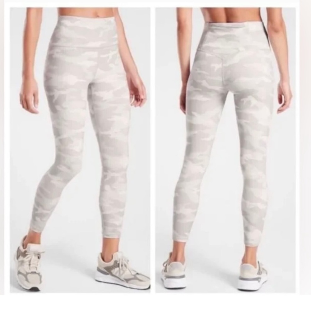 Athleta High Rise Elation Camo 7/8 Tights NWOT